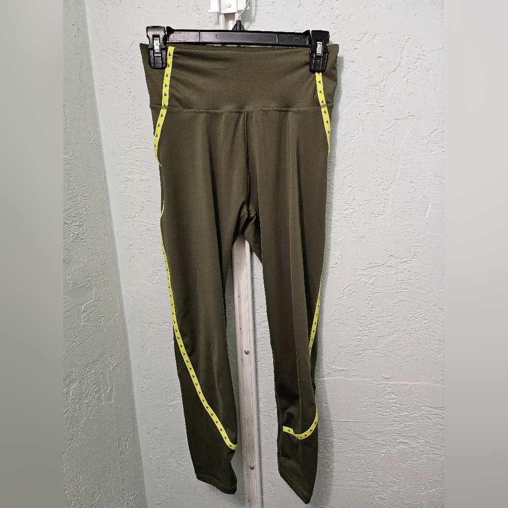 Adidas leggings